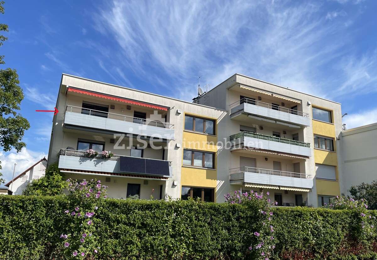 Attraktive, bezugsfreie 4-Zimmer-Wohnung im Obergeschoss!