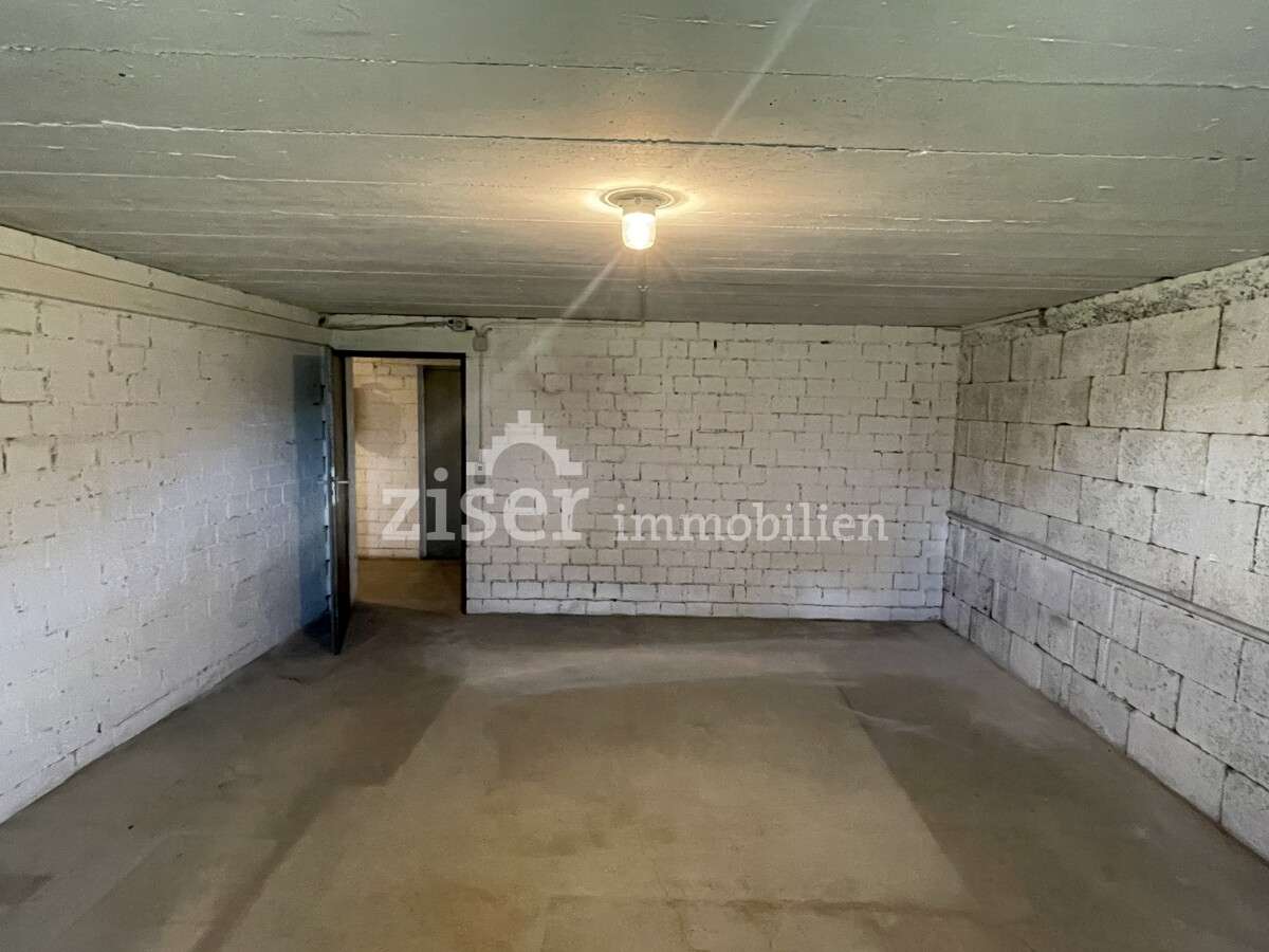 Attraktive, bezugsfreie 4-Zimmer-Wohnung im Obergeschoss!