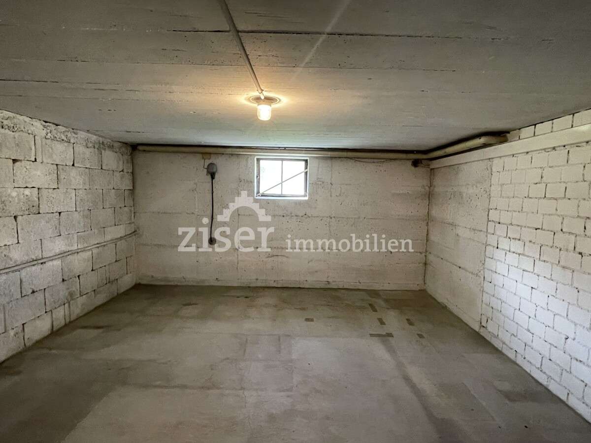 Attraktive, bezugsfreie 4-Zimmer-Wohnung im Obergeschoss!
