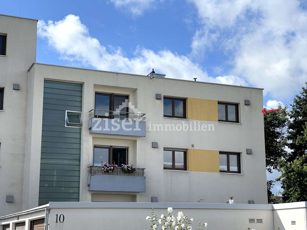 Attraktive, bezugsfreie 4-Zimmer-Wohnung im Obergeschoss!