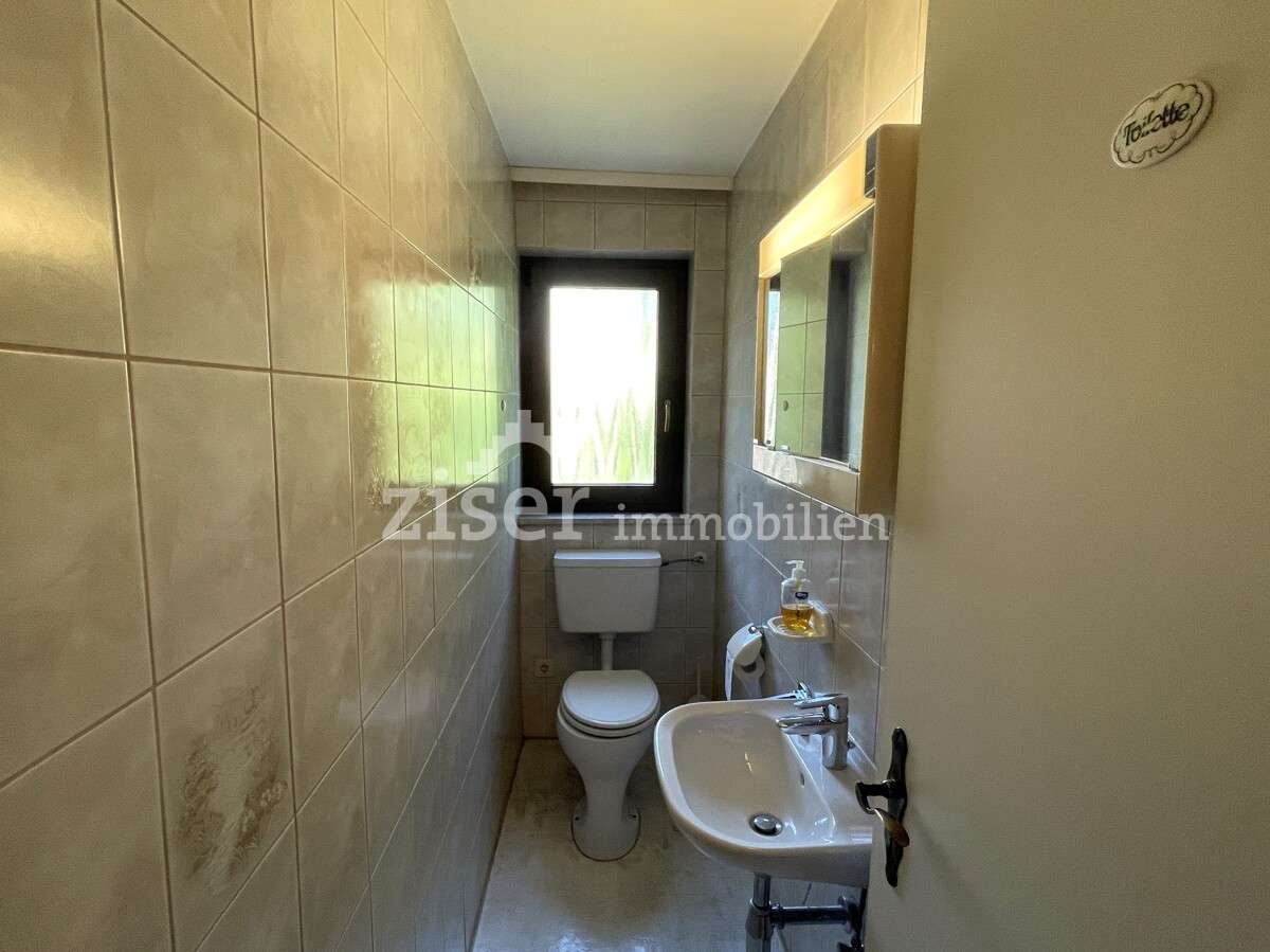 Attraktive, bezugsfreie 4-Zimmer-Wohnung im Obergeschoss!