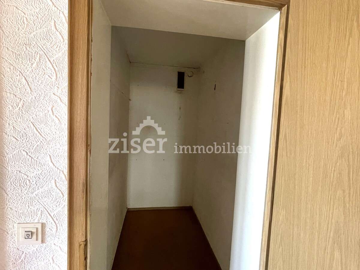 Attraktive, bezugsfreie 4-Zimmer-Wohnung im Obergeschoss!
