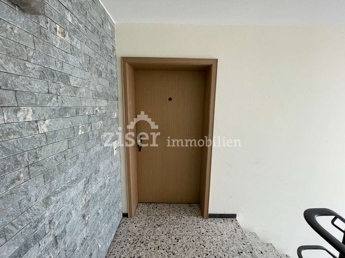 Attraktive, bezugsfreie 4-Zimmer-Wohnung im Obergeschoss!